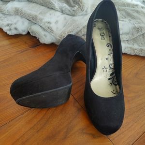 Fun platform heels!!